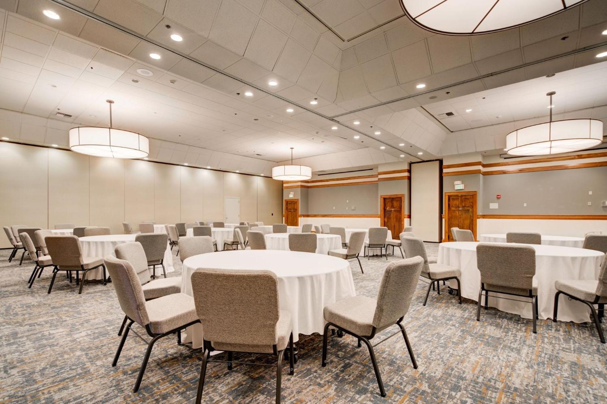 Holiday Inn West Yellowstone By Ihg Екстериор снимка