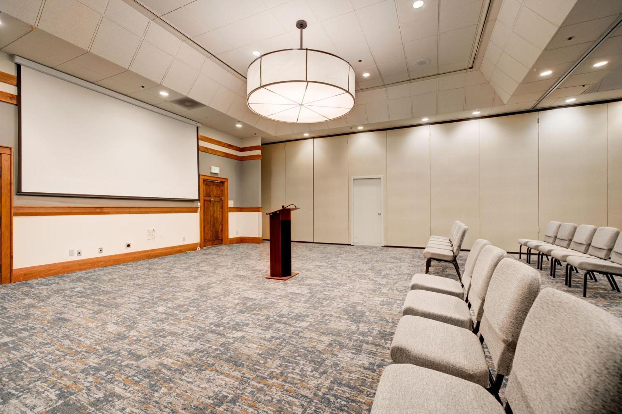 Holiday Inn West Yellowstone By Ihg Екстериор снимка