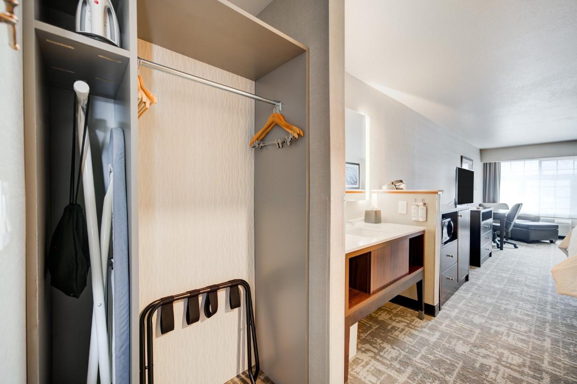 Holiday Inn West Yellowstone By Ihg Екстериор снимка