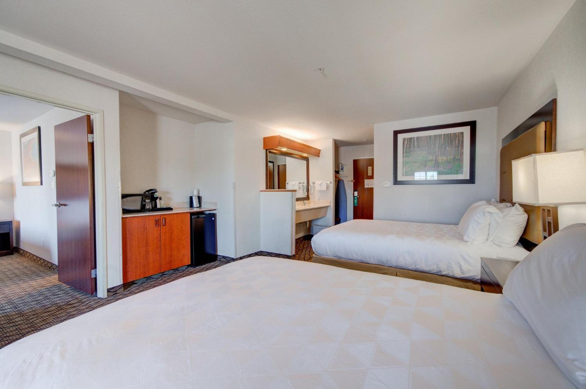 Holiday Inn West Yellowstone By Ihg Екстериор снимка